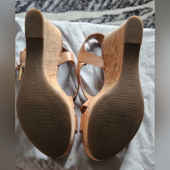 EUC Franco Sarto platform sandals light camel 7.5M - Picture 7 of 8